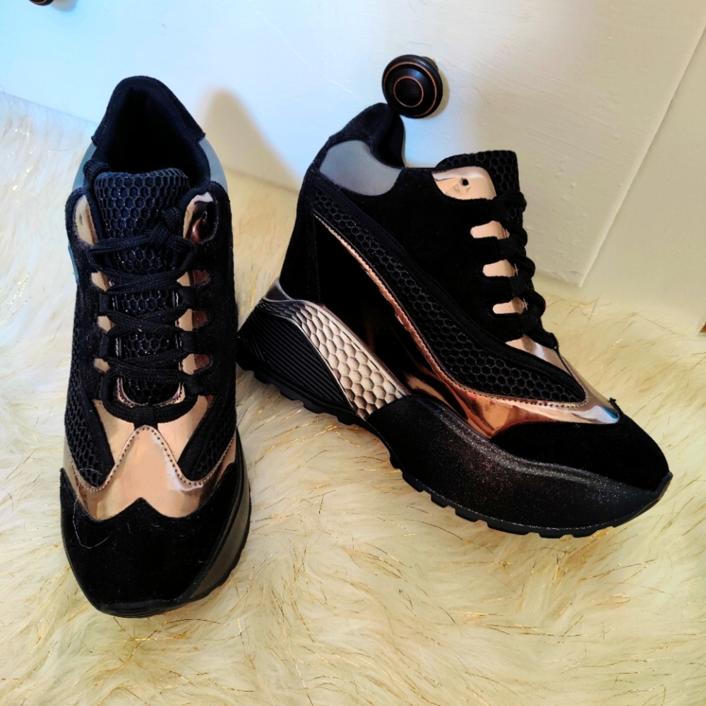 NEW Wedge Sneakers - Rose Gold & Black